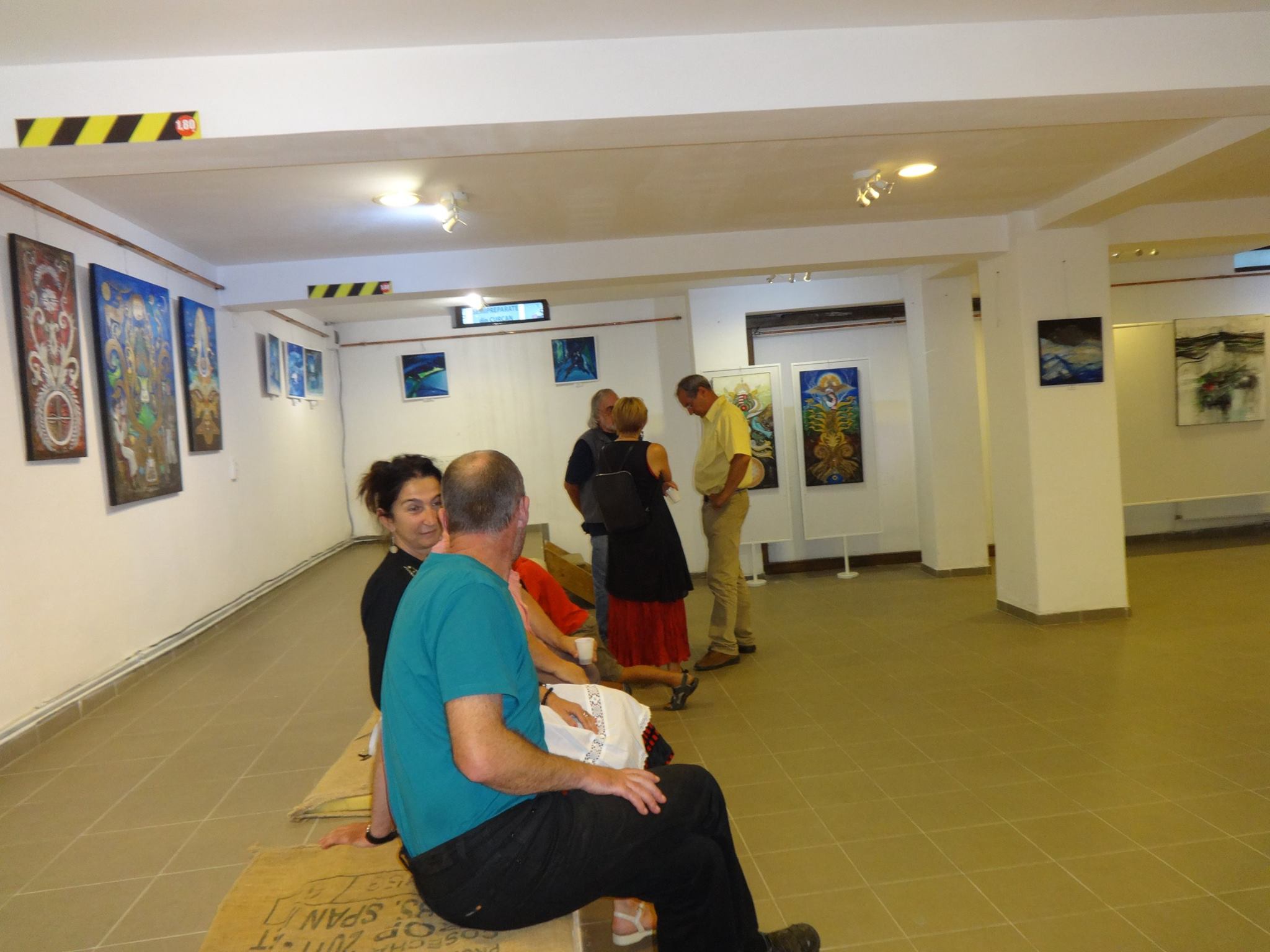 Kiállítás a Köntés Galériában